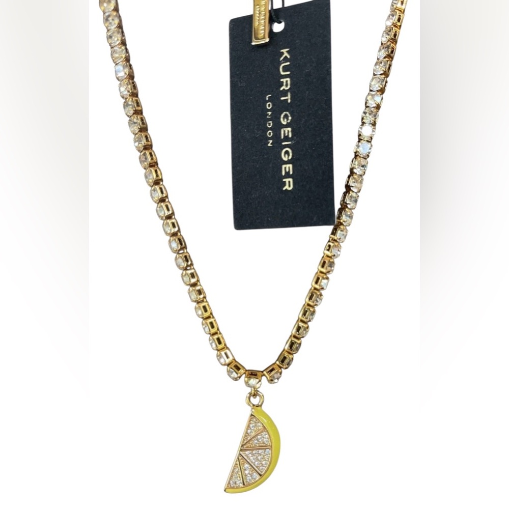KURT GEIGER LONDON LEMON
SLICE CRYSTAL NECKLACE IN YELLOW 16"+2" EXTENSION
NWT
